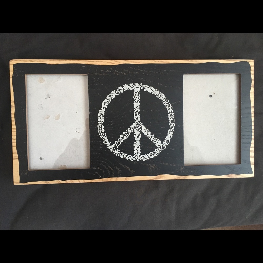 Peace sign picture frame